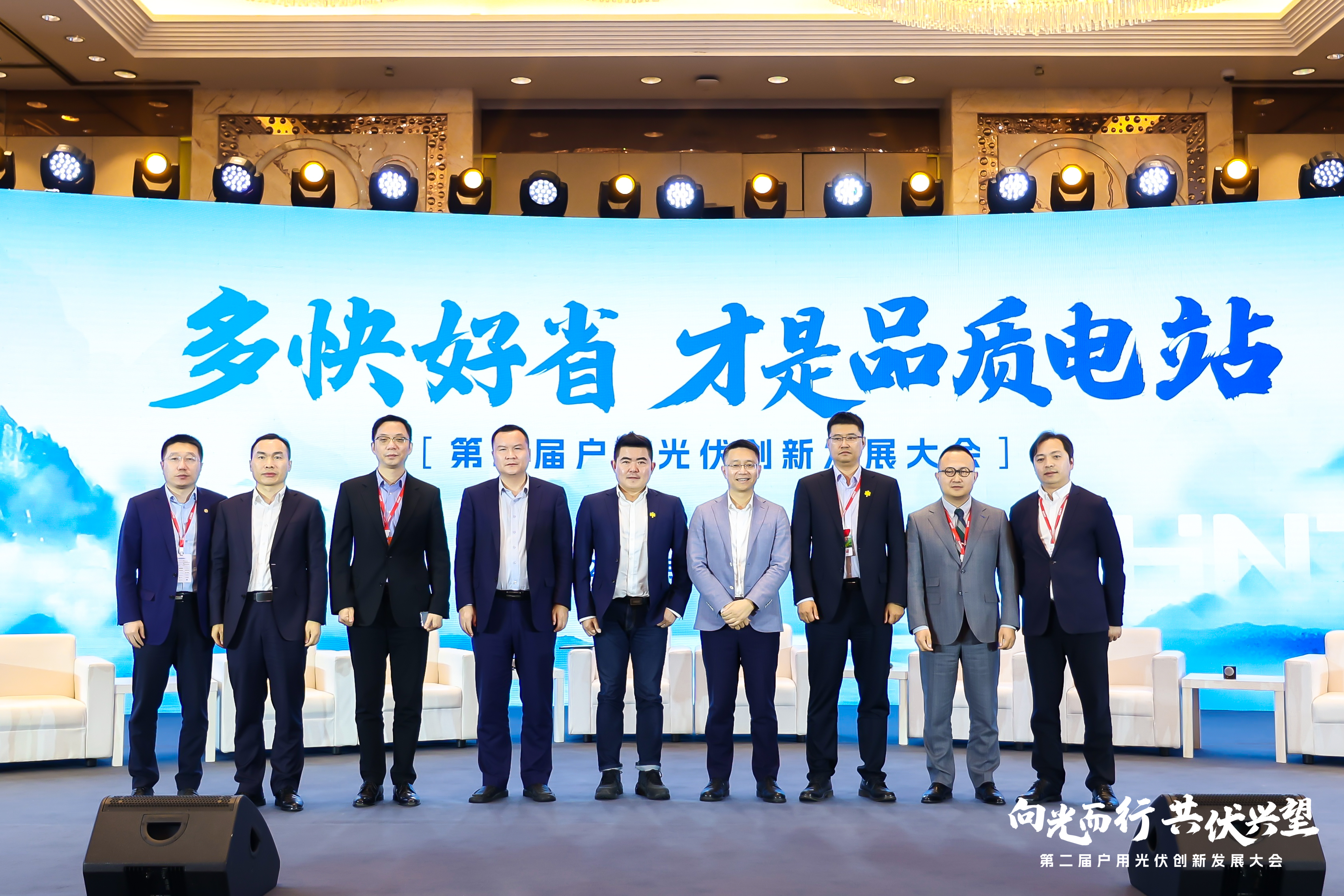 1686015900457061337.jpg 64893752.jpg